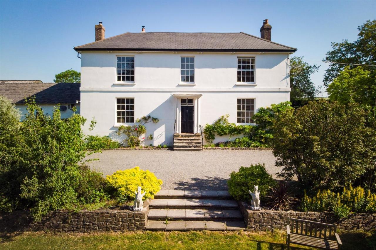 Enchanted Retreats At West Ford Devon South Molton Exterior photo