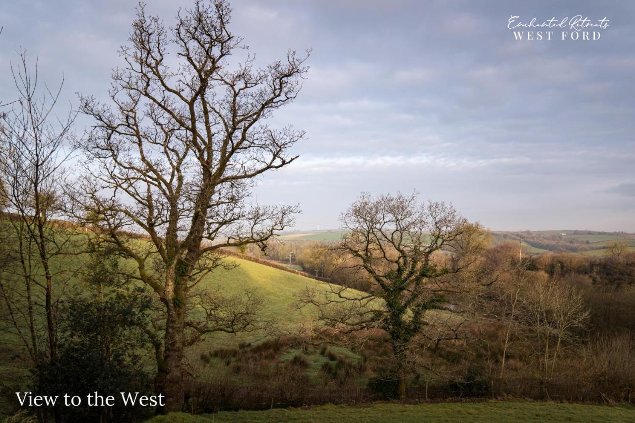 Enchanted Retreats At West Ford Devon South Molton Exterior photo